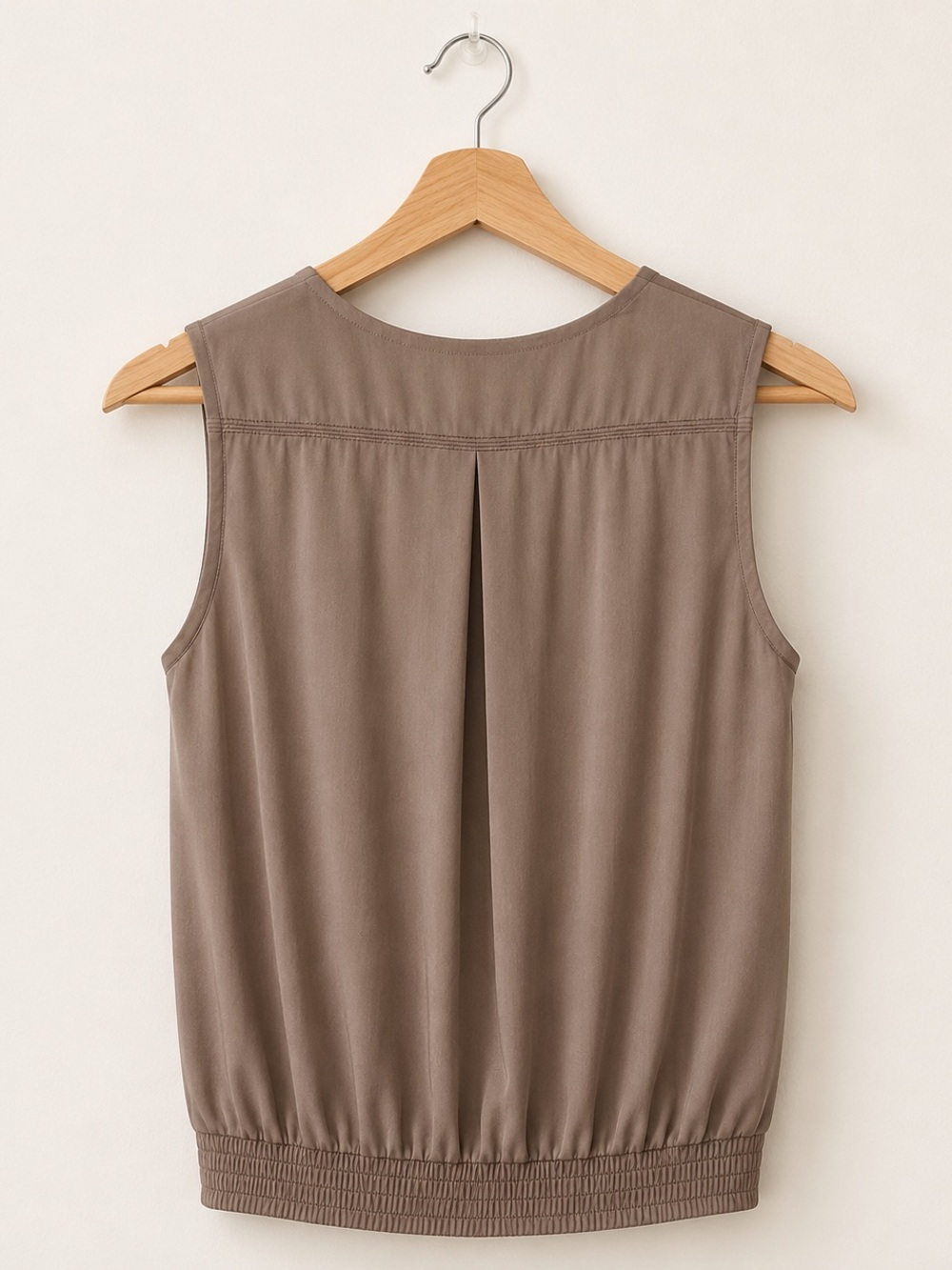 Diane von Furstenberg DVF Issie Silk Surplice Wrap Blouse Taupe Size 2 - Picture 6 of 15